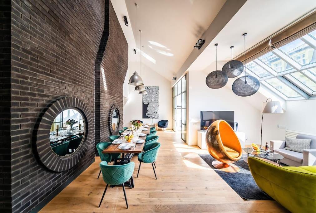 Apartment 5br+2bath Old Town Industrial Penthouse, A/c Prag