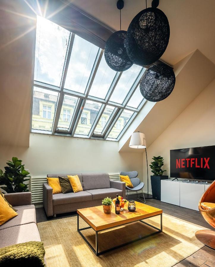 Apartment 5br+2bath Old Town Industrial Penthouse, A/c Prag